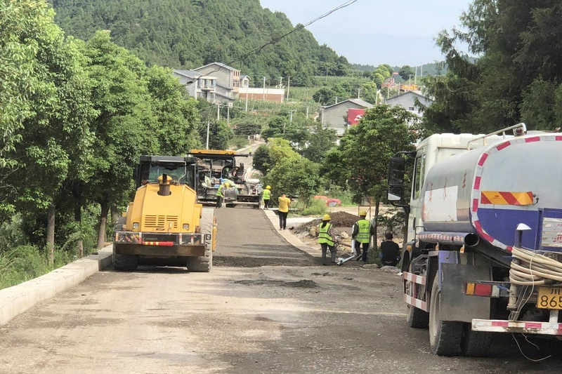 路橋集團搶晴天、戰雨天、斗夜間  全力以赴推進國道347項目建設